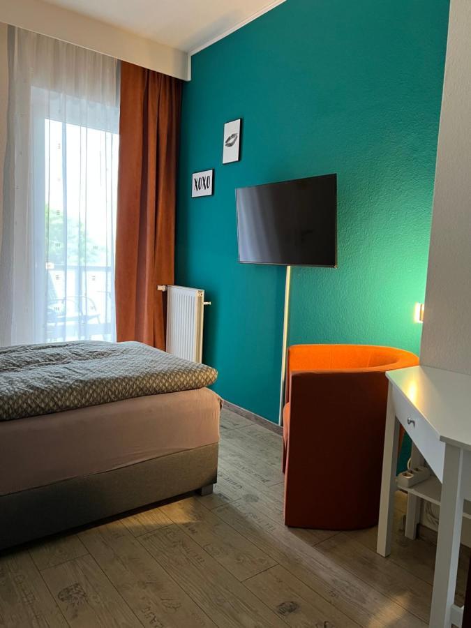 Hotelpension Am Thermalbad باد نيندورف المظهر الخارجي الصورة
