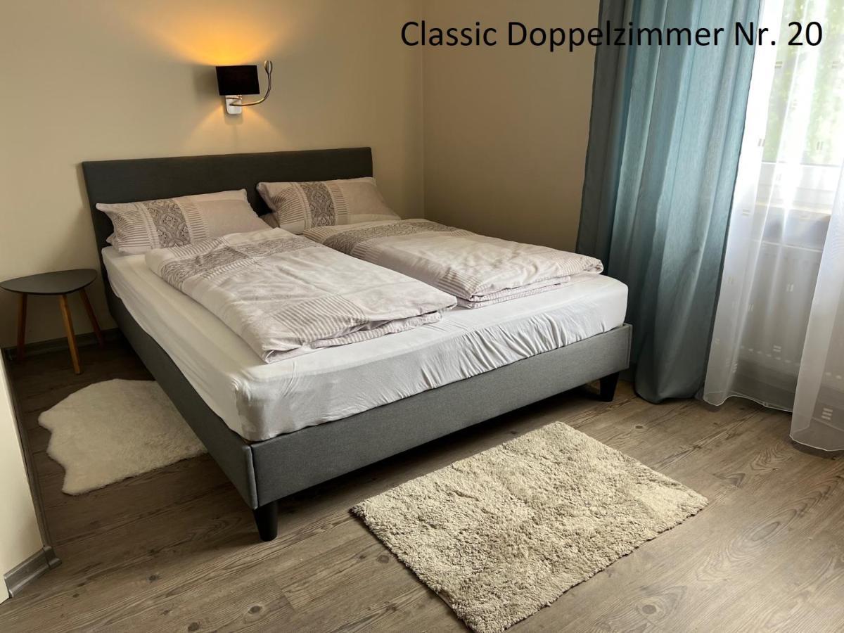 Hotelpension Am Thermalbad باد نيندورف المظهر الخارجي الصورة