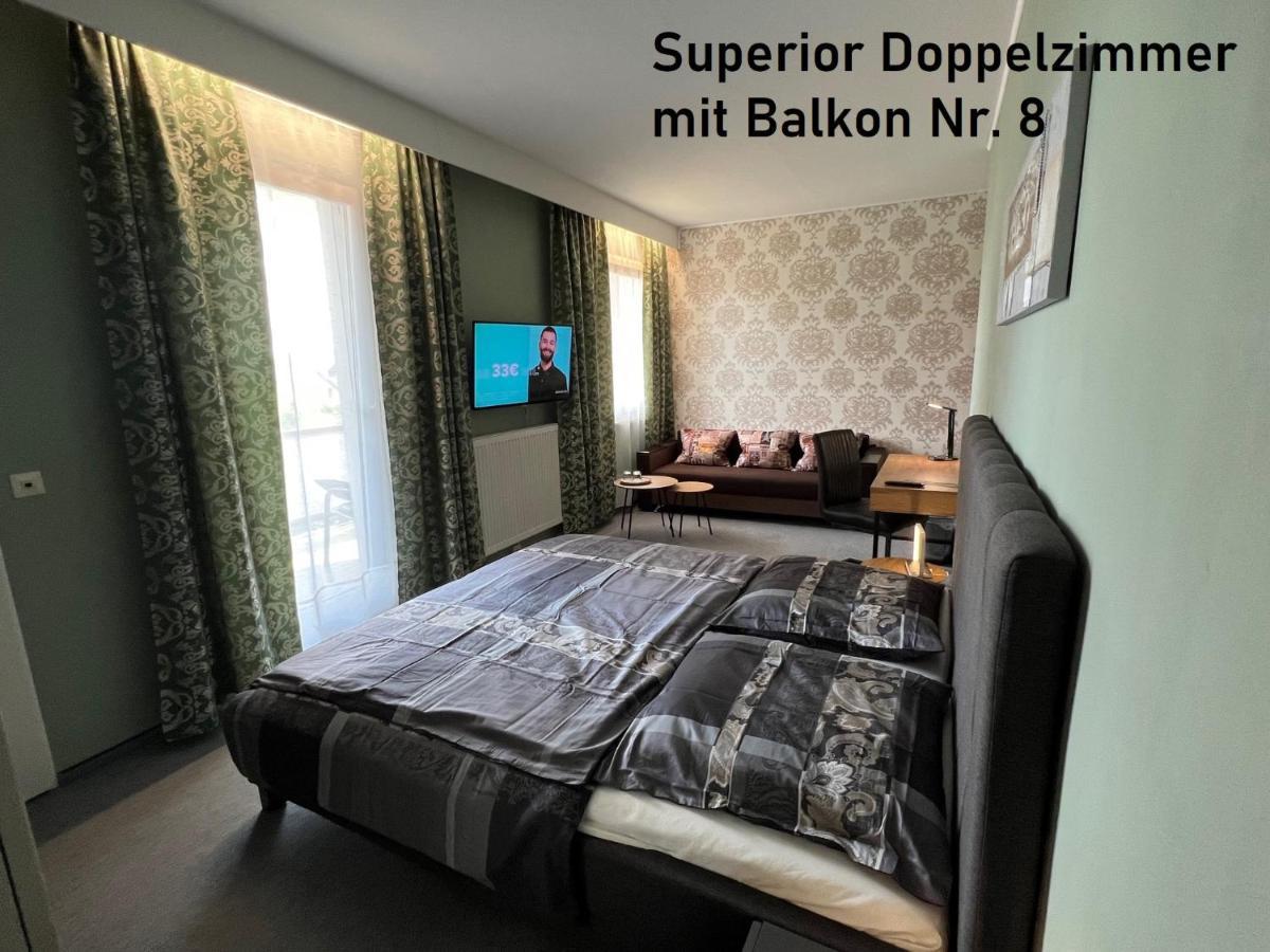 Hotelpension Am Thermalbad باد نيندورف المظهر الخارجي الصورة