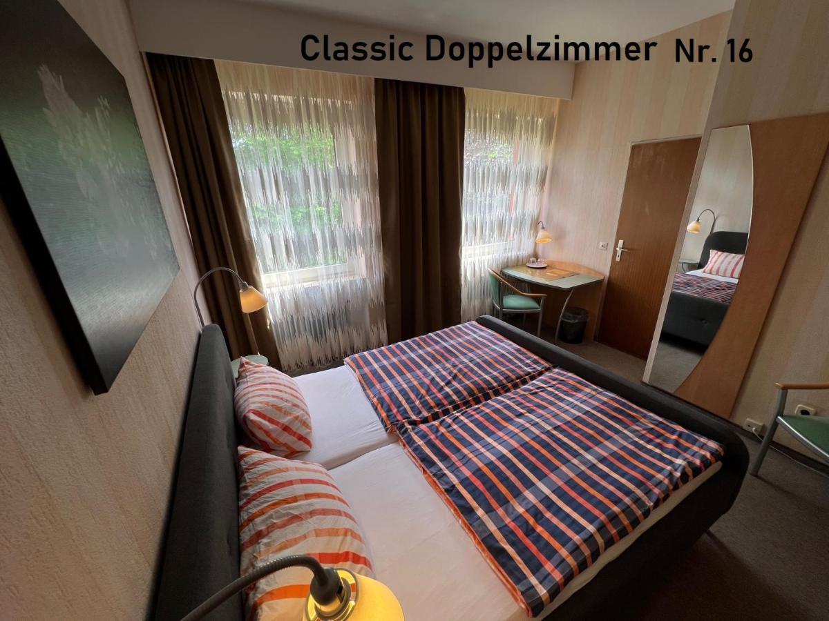 Hotelpension Am Thermalbad باد نيندورف المظهر الخارجي الصورة