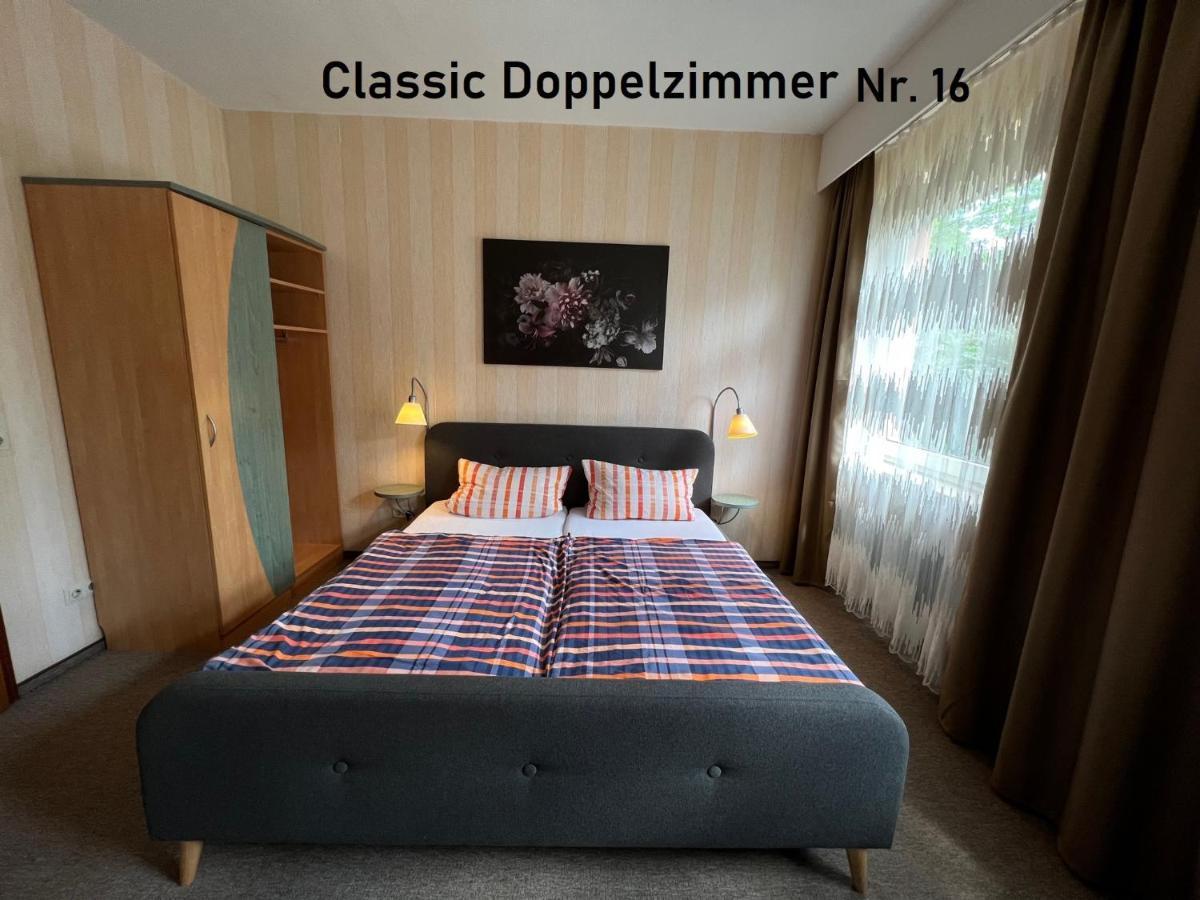 Hotelpension Am Thermalbad باد نيندورف المظهر الخارجي الصورة